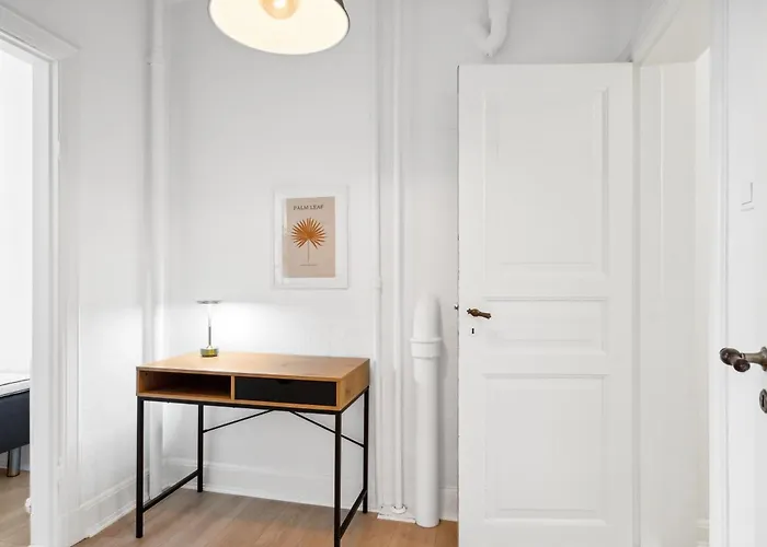 Apartment - 2br Det Perfekte Hjem For 5 Aalborg